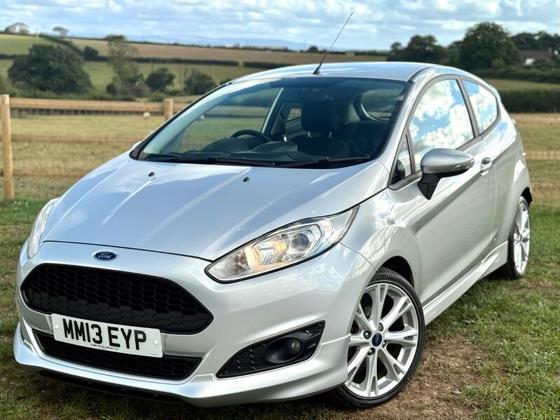 FORD FIESTA 1.0 T EcoBoost Zetec S